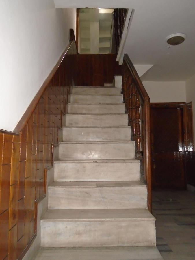 Hotel Magnolia Mallroad Manali מראה חיצוני תמונה